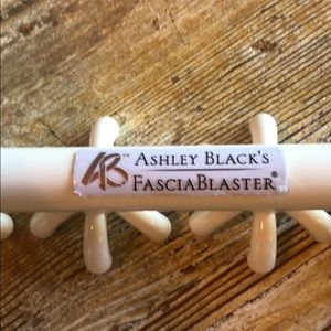 Ashley Black’s Fascia Blaster never used